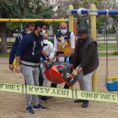 Bebeğin boğazına bıçak dayamıştı! O da çetenin üyesi çıktı!