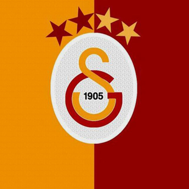 Galatasaray'a dönüyor!