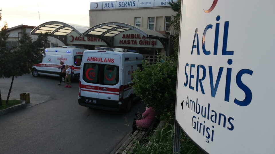 Yük bandına sıkışan işçi hayatını kaybetti!