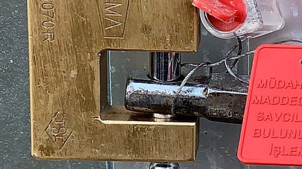 Tedbirlere uymayan dernek mühürlendi!