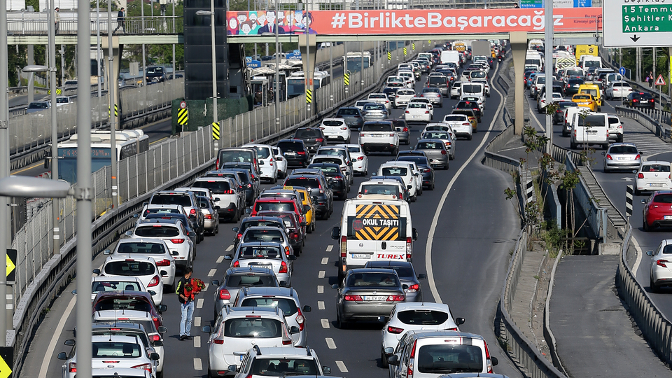 Trafik 6'ya katlandı