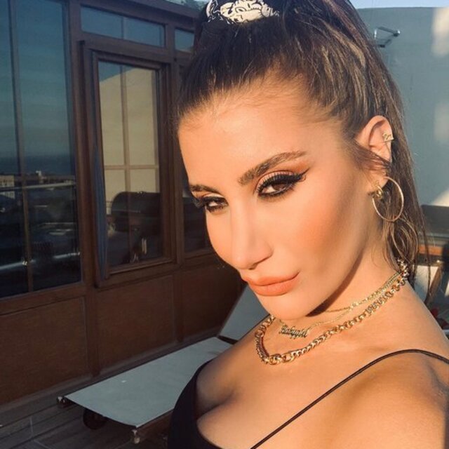 'Evlilikte dört öpücük kuralı önemli'