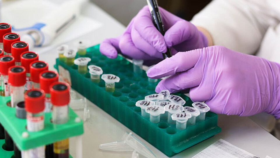 İngiltere'den yüzde 100 doğruluk payı olan koronavirüs testi