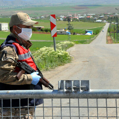 Nişan merasimi ve 81 kişi pozitif!