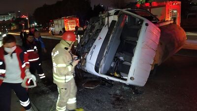 Başakşehir'de vidanjör devrildi: 1 yaralı