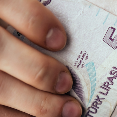 Dokunmadan önce bir daha düşünün!