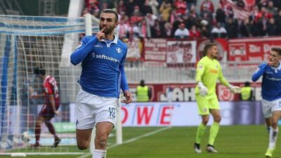 "İnşallah gol atınca takım arkadaşlarıma sarılmam"