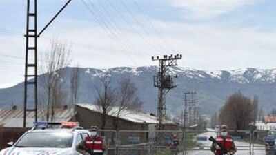 Şanlıurfa'da 1 mahalle ile 4 bina karantinaya alındı