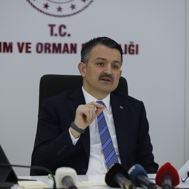 Bakan Pakdemirli'den aşı açıklaması!