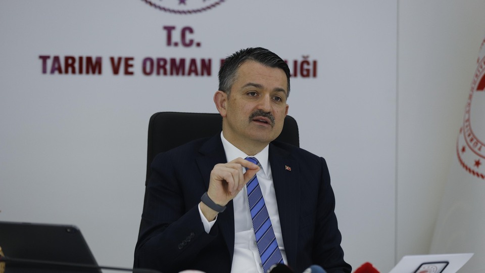 Bakan Pakdemirli'den aşı açıklaması!