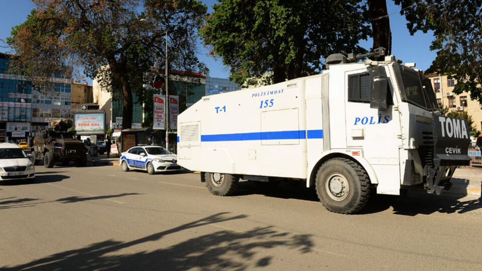 Iğdır Belediye Başkanı gözaltına alındı!