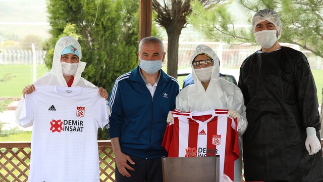 Sivasspor'da tüm takıma test yapıldı