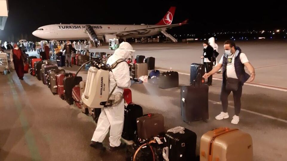 Almanya'dan getirilen 157 kişi Kayseri'de