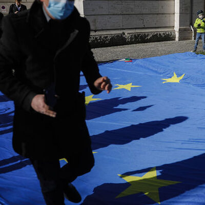 Avrupa ikinci aşamaya geçiyor!