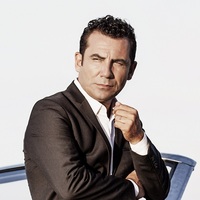 Ferhat Göçer'den 'Gençlik Marşı'