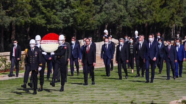 İlk tören Anıtkabir'de