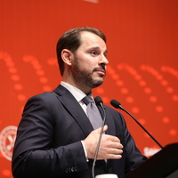 Eğitime katılana her ay 6 GB internet hediye