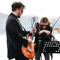 Emre Aydın ile bayram coşkusu