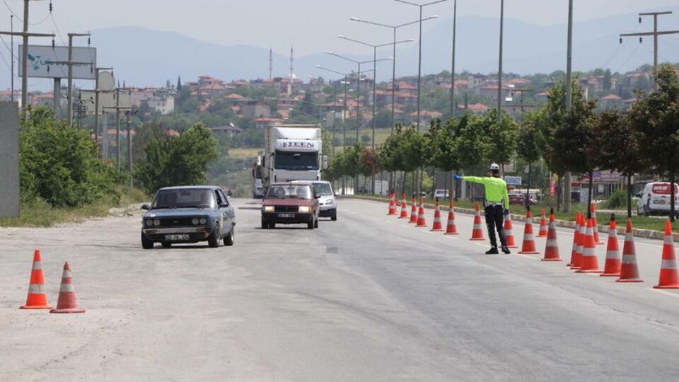 Şanlıurfa'da 1 mahalle, 1 sokak ve 2 bina karantinaya alındı