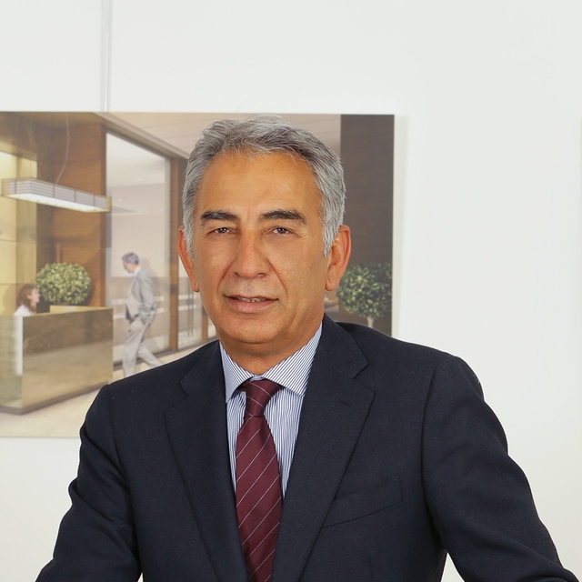 Adnan Polat'tan Arnavutluk yatırımıyla ilgili açıklama
