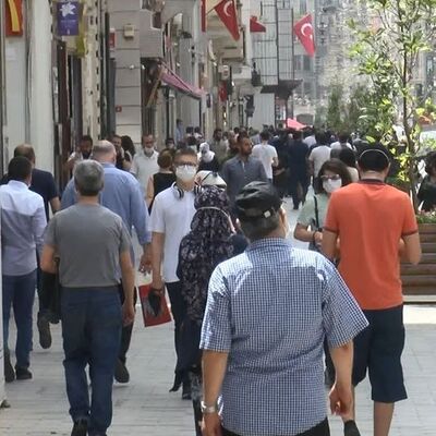 İstiklal'deki görüntü korkuttu!