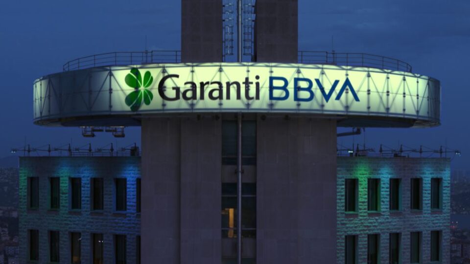 Garanti BBVA'dan 700 milyon dolarlık finansman