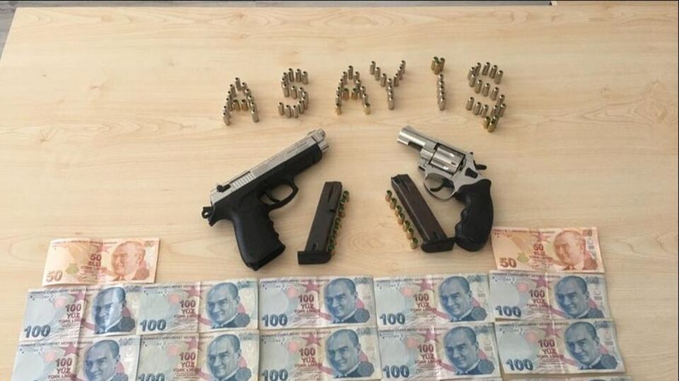 Polis 400 saatlik kaydı inceleyip, yakaladı