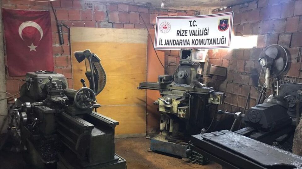 Rize'de kaçak silah atölyesine baskın!