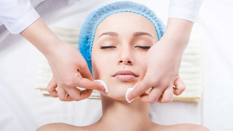 Karma ciltler için doğal nemlendirici tarifleri