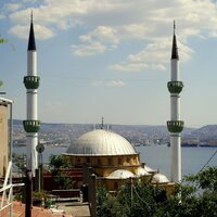 Cami'de ikinci provokasyon!