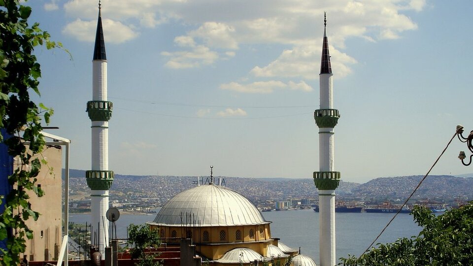 Cami'de ikinci provokasyon!