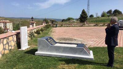 Şehit Şerife Bacı için temsili mezarlık