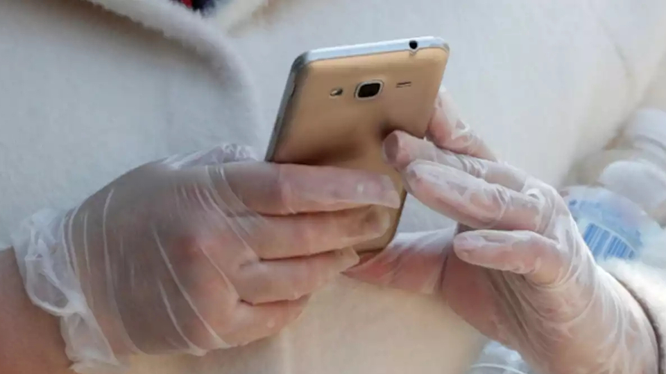 Koronavirüse karşı telefon desteği