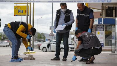 Bu kaçıncı kadın! Sokak ortasında!