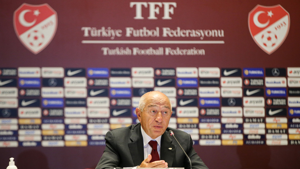 Spor camiasından bayram mesajları