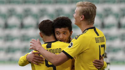 Sancho'dan Bundesliga'da bir ilk