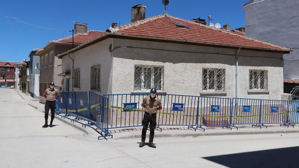 Korona bariyeri! O kentte telaşlandıran olay!