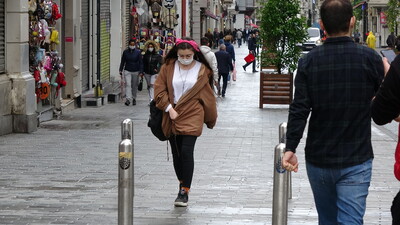 Türkiye'de koronavirüsün seyri 24 Nisan'da değişti