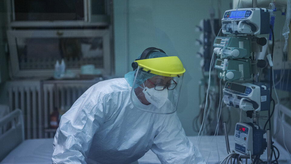 Avrupa'da bir ilk! Koronavirüs hastasına akciğer nakli