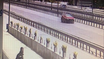 Nefes kesen kovalamaca! Ortalığı birbirine kattı!