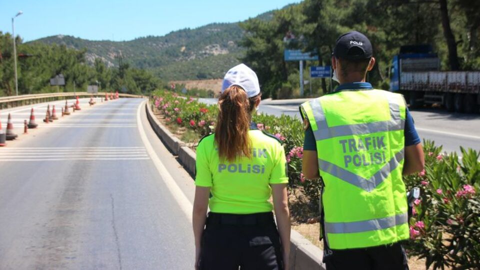 VIP araçla yasak deliniyor tartışması
