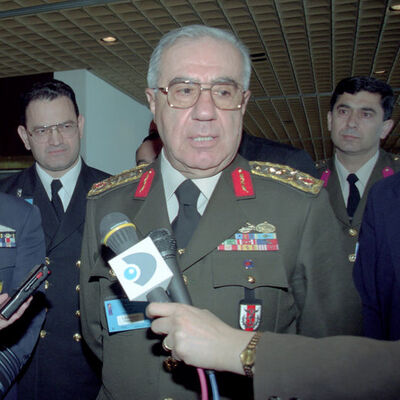 İsmail Hakkı Karadayı yaşamını yitirdi