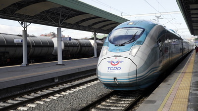 Gişeden YHT bileti satışı yarın başlıyor