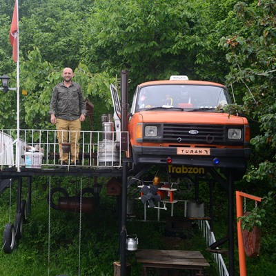 Seyir terası olacaktı, 'izole evi' oldu!