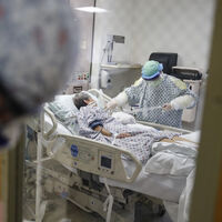 ABD 100 bin eşiğini aştı!