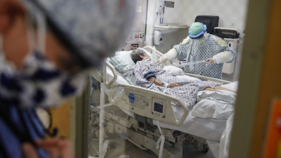 ABD 100 bin eşiğini aştı!