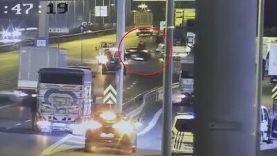 Alkollü makasçı polise çarpıp kaçtı