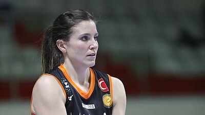 Sonja Newcombe ile yollar ayrıldı