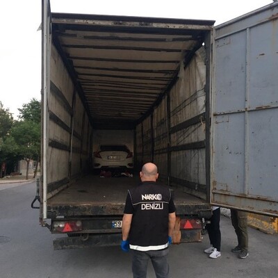 Zehir tacirlerinden şaşkına çeviren yöntem!