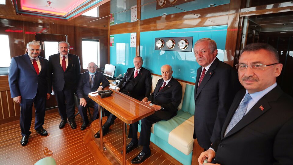 Demokrasi ve Özgürlükler Adası açıldı